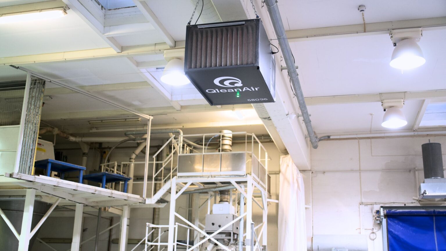 Industrial air cleaners & smoke cabin solutions | QleanAir